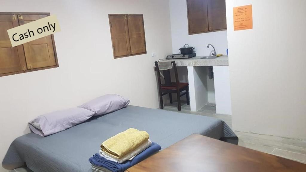Hogar Tico-Estadounidense Cerca De Aeropuerto Alajuela Eksteriør bilde
